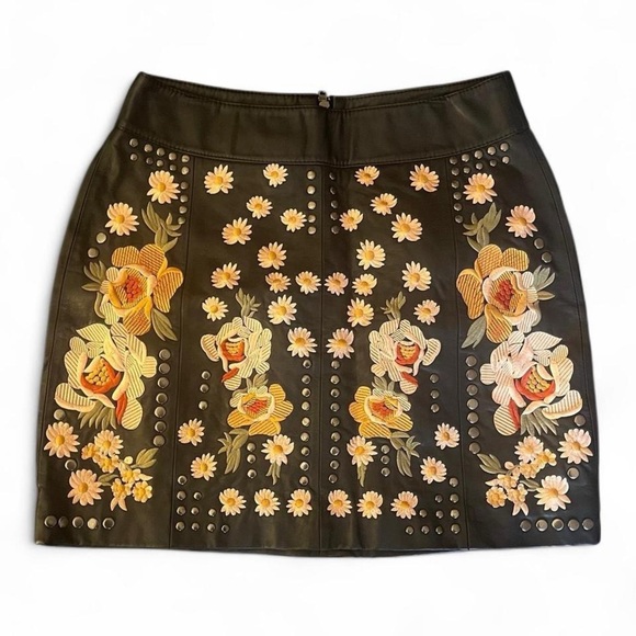 Free People Dresses & Skirts - Free People Floral Embroidered Black Skirt